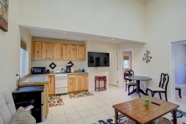 32557 Pine Cone Ct A&B, Running Springs, CA 92382