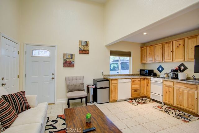 32557 Pine Cone Ct A&B, Running Springs, CA 92382