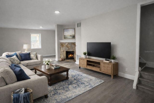 322 PALM AVENUE, Eustis, FL 32726