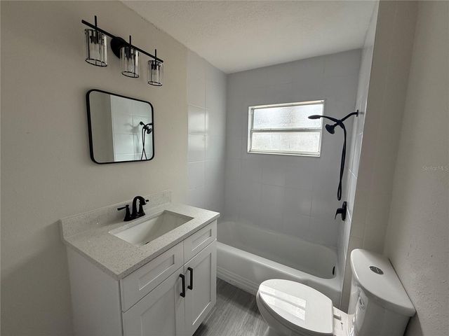 322 PALM AVENUE, Eustis, FL 32726