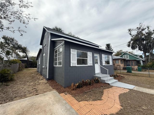 322 PALM AVENUE, Eustis, FL 32726