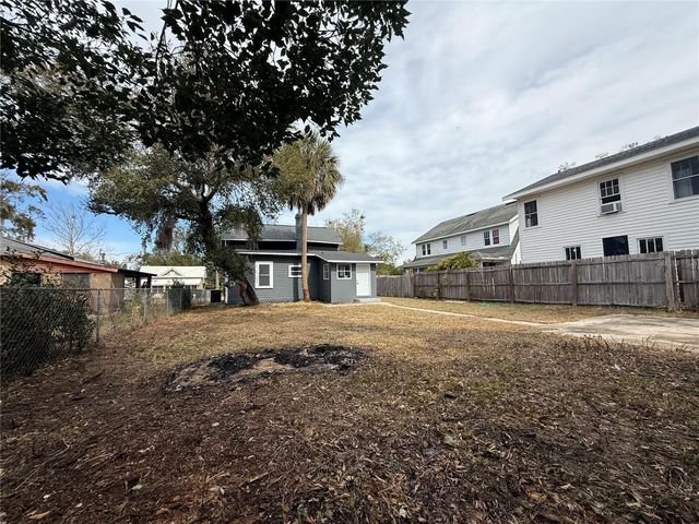 322 PALM AVENUE, Eustis, FL 32726