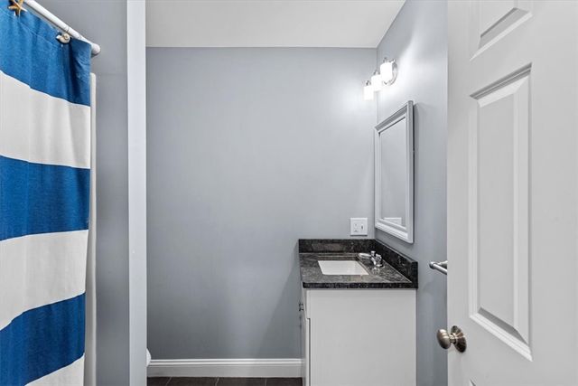 60 Saw Mill Drive 307, North Kingstown, RI 02852