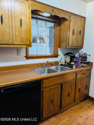 5656 Coleman Road, Olive Branch, MS 38654