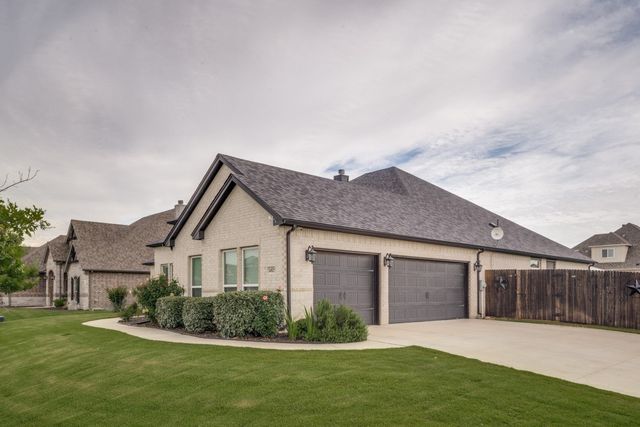 14825 Crystal Spring Drive, Justin, TX 76247