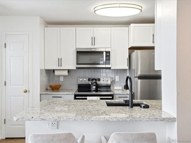 6776 S Ivy St C2, Centennial, CO 80112