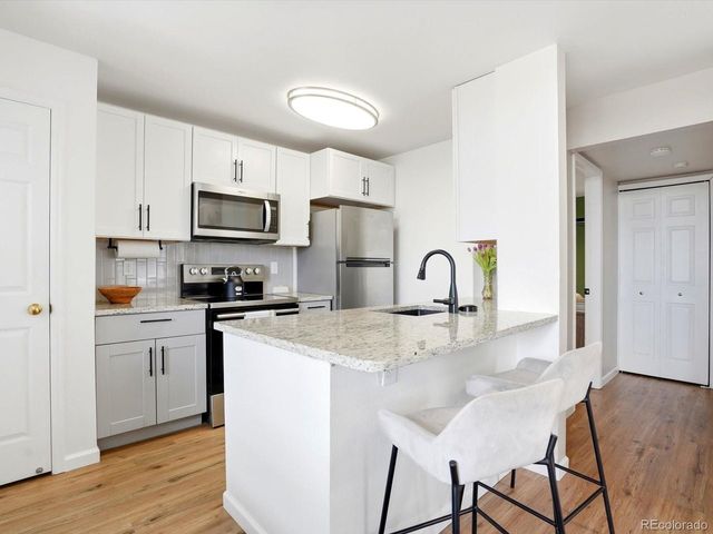 6776 S Ivy St C2, Centennial, CO 80112