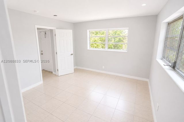 202 SW 27th Ter 202, Fort Lauderdale, FL 33312