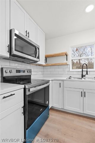 48 W Gary Street, Greenwood, AR 72936