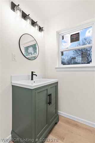 48 W Gary Street, Greenwood, AR 72936