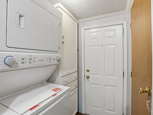 52 Partridge Lane, Beecher, IL 60401