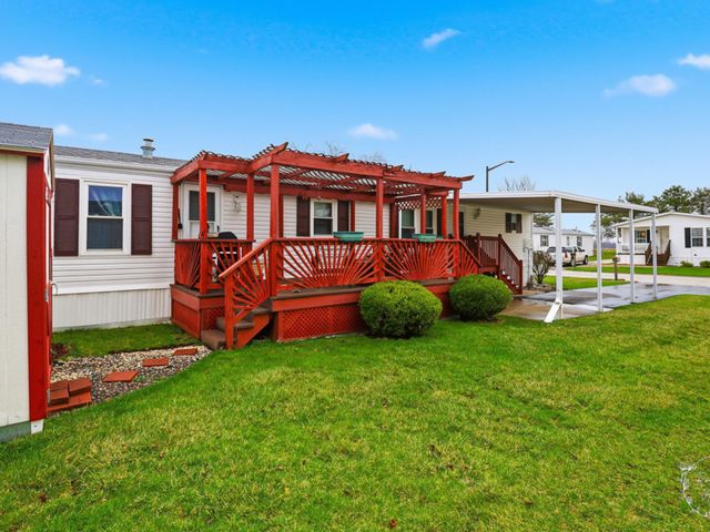 52 Partridge Lane, Beecher, IL 60401