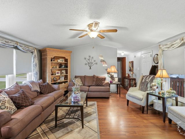 52 Partridge Lane, Beecher, IL 60401