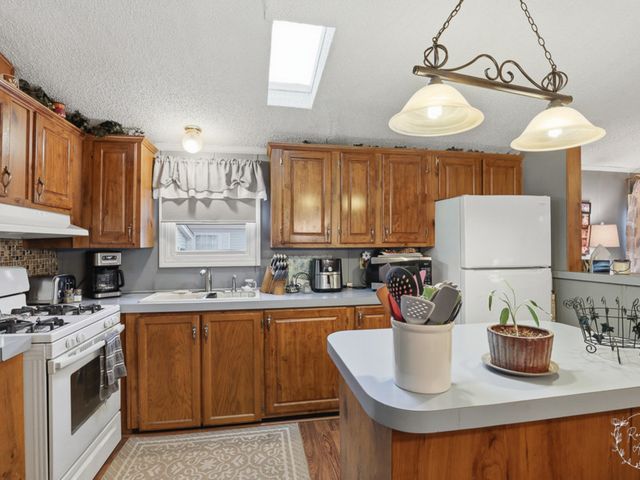 52 Partridge Lane, Beecher, IL 60401