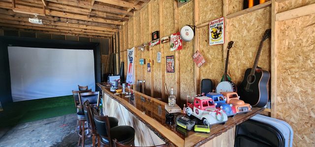 950 Chapman Hollow Rd, Dowelltown, TN 37059