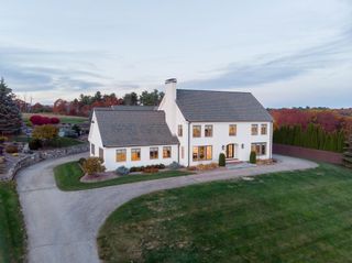 61 Chickering Road, Spencer, MA 01562