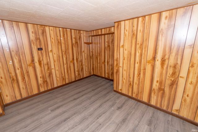 502 S 32nd Street, South Bend, IN 46615