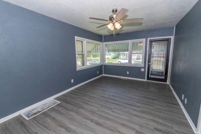 502 S 32nd Street, South Bend, IN 46615