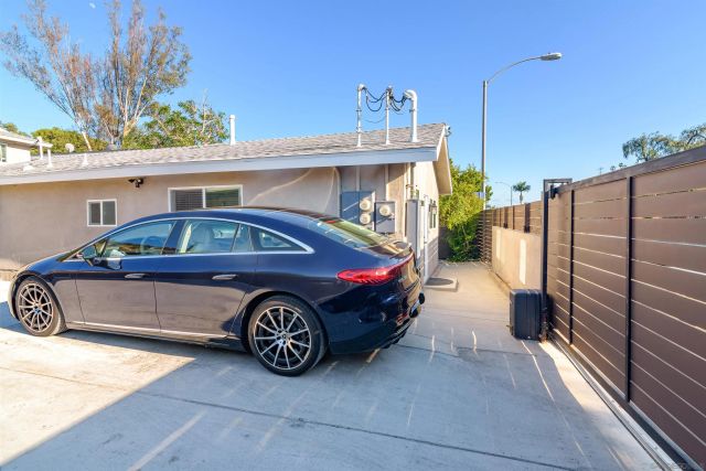 5074 AUBURN DRIVE, San Diego, CA 92105