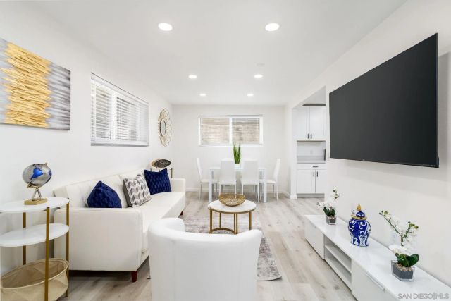 5074 AUBURN DRIVE, San Diego, CA 92105