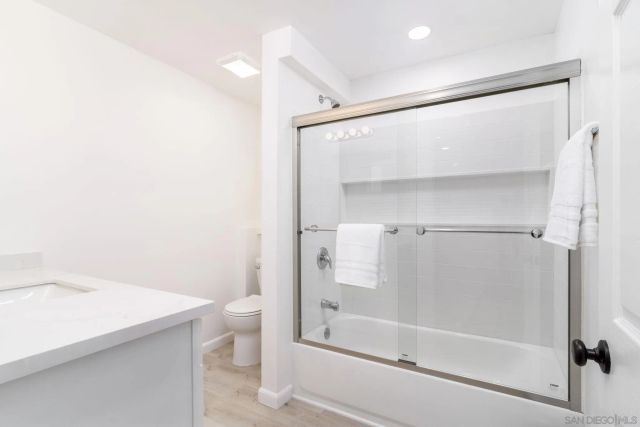 5074 AUBURN DRIVE, San Diego, CA 92105