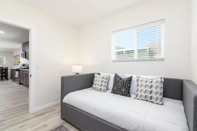 5074 AUBURN DRIVE, San Diego, CA 92105