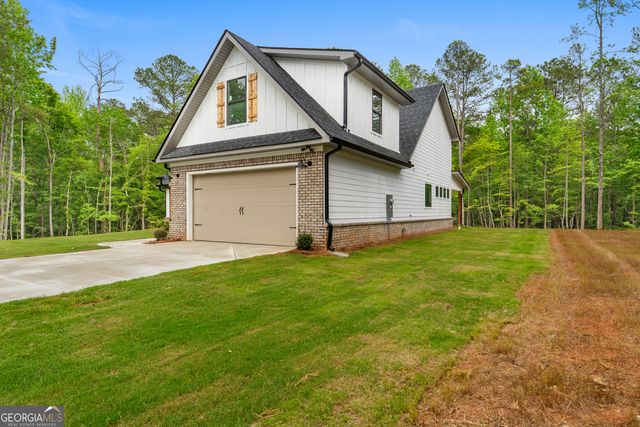 36 Fish Camp, Lagrange, GA 30240