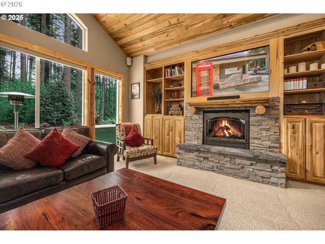 24600 E BRIGHT Ave, Welches, OR 97067