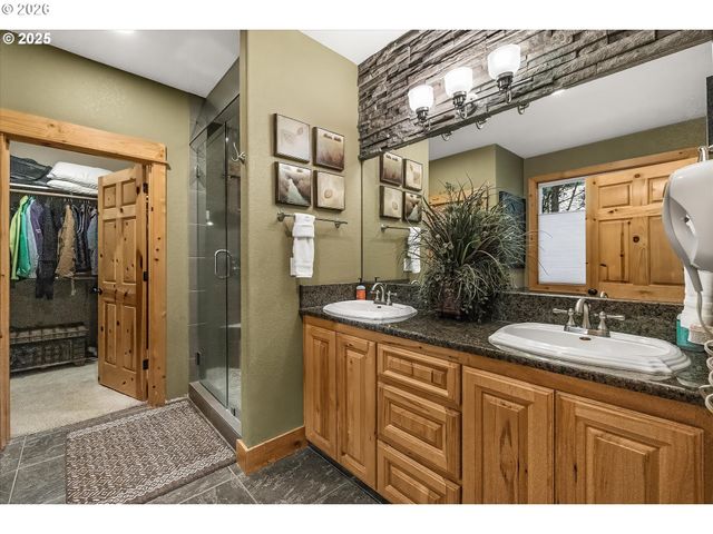 24600 E BRIGHT Ave, Welches, OR 97067