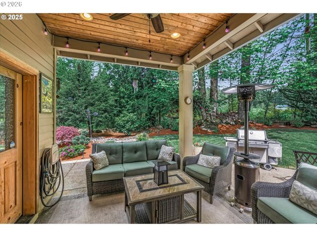 24600 E BRIGHT Ave, Welches, OR 97067