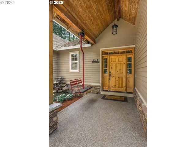 24600 E BRIGHT Ave, Welches, OR 97067