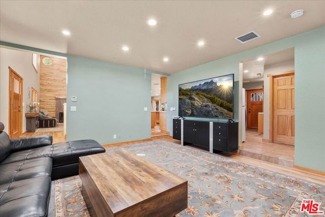 28200 Pine Canyon Road, Lake Hughes, CA 93532