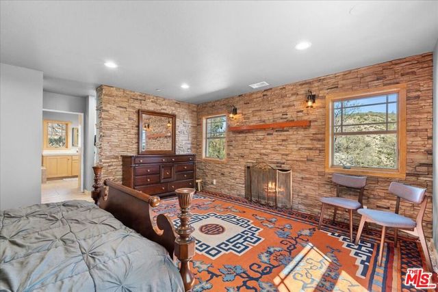 28200 Pine Canyon Road, Lake Hughes, CA 93532