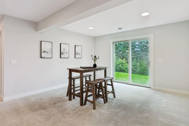 7310 Ambercrest Curve, Inver Grove Heights, MN 55077