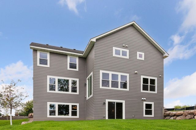 7310 Ambercrest Curve, Inver Grove Heights, MN 55077