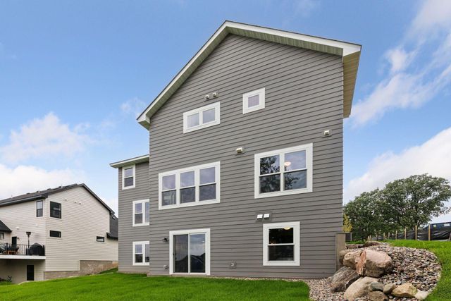 7310 Ambercrest Curve, Inver Grove Heights, MN 55077