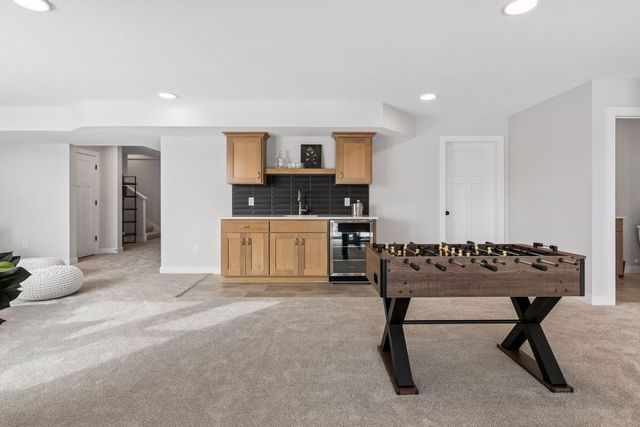 7310 Ambercrest Curve, Inver Grove Heights, MN 55077