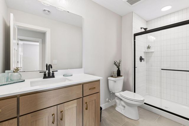 7310 Ambercrest Curve, Inver Grove Heights, MN 55077