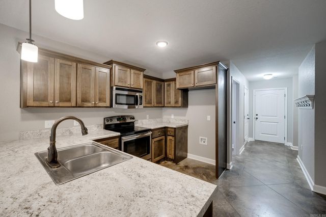 1365 Acuff Lane, Conway, AR 72034