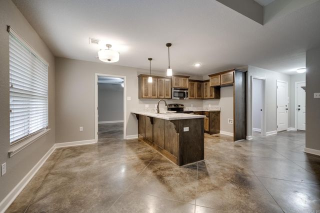 1365 Acuff Lane, Conway, AR 72034