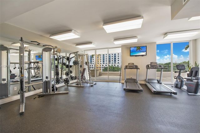 4100 SALZEDO ST 713, Coral Gables, FL 33146