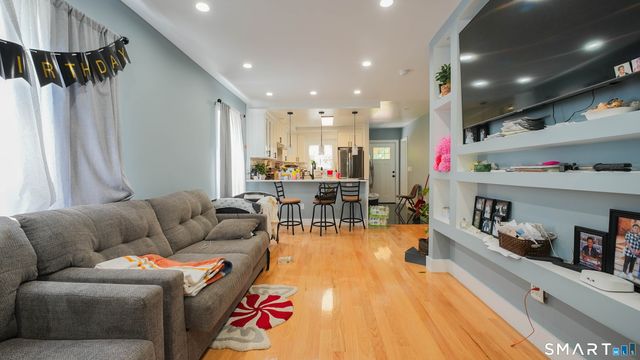 849 Frost Road, Waterbury, CT 06705