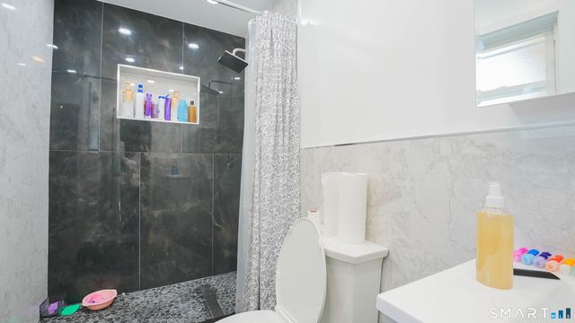 849 Frost Road, Waterbury, CT 06705