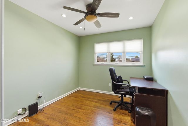 12 Oklahoma Drive, Jackson, NJ 08527