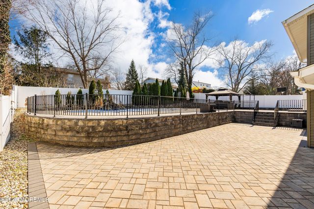 12 Oklahoma Drive, Jackson, NJ 08527