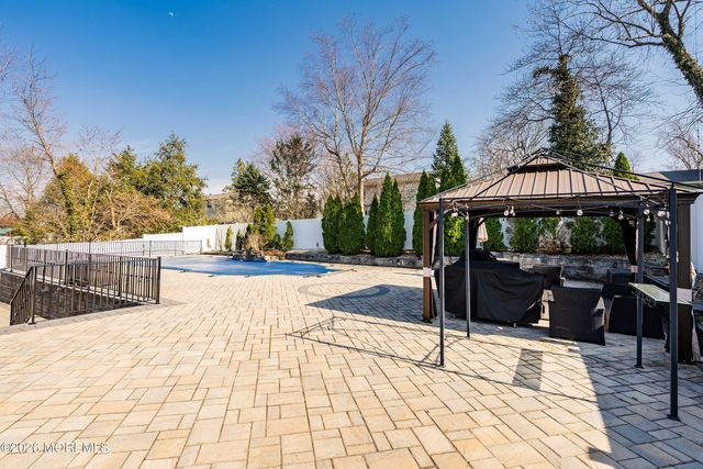 12 Oklahoma Drive, Jackson, NJ 08527