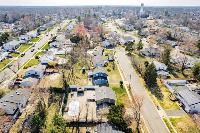 12 Oklahoma Drive, Jackson, NJ 08527