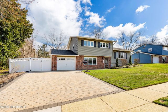 12 Oklahoma Drive, Jackson, NJ 08527