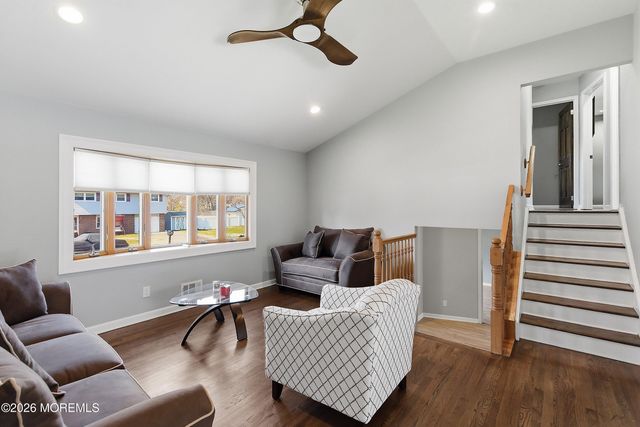 12 Oklahoma Drive, Jackson, NJ 08527