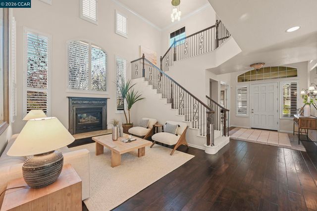 908 Gibson CT, Alamo, CA 94507